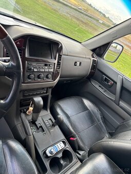 Mitsubishi Pajero 3,2did - 8