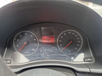 Volkswagen Golf V. - 8