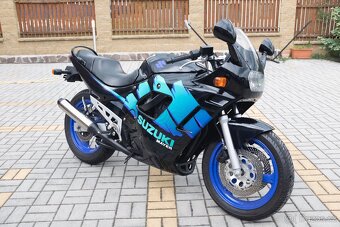 SUZUKI GSX 600 F - 8