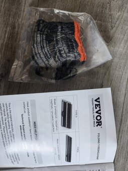 Skládací hliníková nájezdová rampa VEVOR - 8