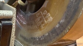 Autotransformátor Retro 125V/220V - 8