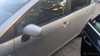 TOYOTA COROLLA VERSO 2.2 D-CAT 130 kw - 8