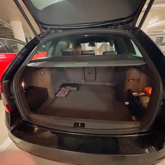 ŠKODA OCTAVIA 3. RS 2,0 TDI Servisní kniha - 8