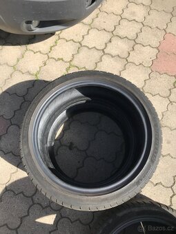 Letní pneu 225/40/18 - 8