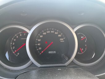 Grand Vitara AUTOMAT - 8