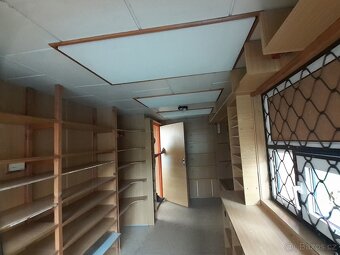 Zahradní domek 5 × 3 m – zateplený, s elektroinstalací - 8