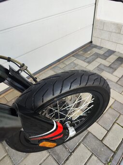 Aprilia sx 125 / 2020 / Top stav - 8