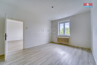 Prodej bytu 3+1, 77 m², Plzeň, ul. Částkova - 8
