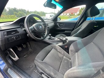 BMW E90 330i LeMans Blau - 8