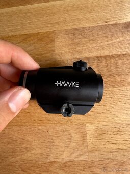 Kolimátor Hawke Vantage Red Dot 1x20 9-11mm - 8