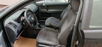 Prodám Volkswagen Polo 1.2 - 8