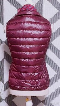 LEHOUNKÁ PÉŘOVÁ VESTA + ŠÁTEK - OBOJÍ OD S´OLIVER-vel.38 - 8