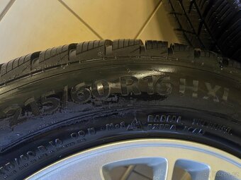 Alu kola Ford r16 - 8