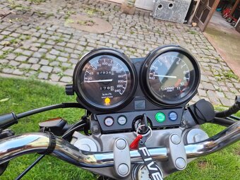 Honda CB 750 Seven fifty - 8