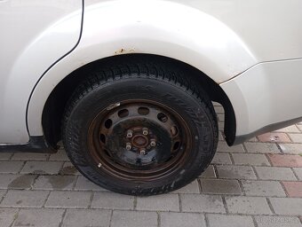 Ford Focus Kombi 1.6 TDCi (66 kW), r. 2005 – klima, tažné - 8