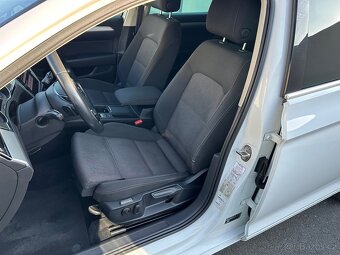 Volkswagen Passat B8 2018 2.0 TDI 140 kW DSG ComfortLine 4x4 - 8
