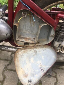 Jawa 250 Pérák - 8