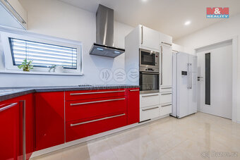 Prodej rodinného domu, 340 m², Kunice, ul. Do Žlábek - 8