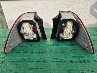 sada zadních vnějších US světel BMW E90E91 63214871755 , 487 - 8