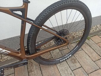 Karbonové kolo Lapierre 29 - 8