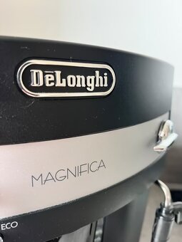 Kávovar DeLonghi Magnifica ESAM 3000.B - 8