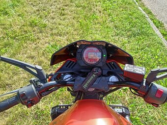 Kawasaki z750 - 8