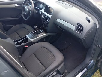 AUDI A4 B8 - 8