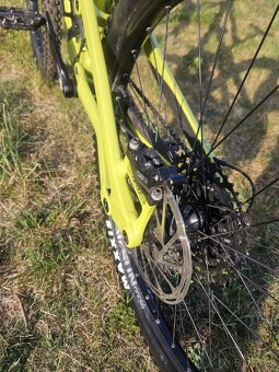 Yt capra core 1 2024 - 8