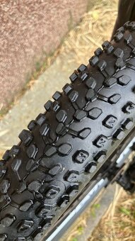 Prodám SCOTT Spark 910 karbon Shimano XT / FOX - 8