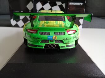 Porsche 911 GT3 - 8