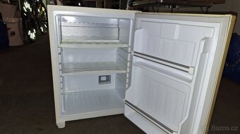 Absorpční lednice minibar - 8