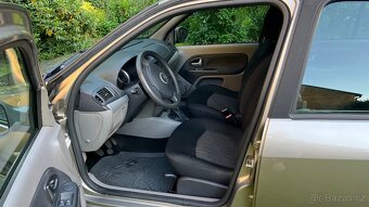 Renault Thalia, 1.2 55kW 5 st. manuál + 2 sada zimních kol - 8