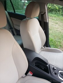 Náhradní díly Opel Insignia 118kw - 8