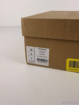 Steve Madden dámské elegantní boty na podpatku červené 36 - 8
