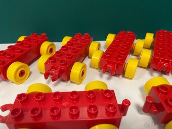 Lego Duplo podvozek k vláčku - 8