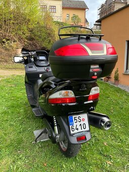 SUZUKI BURGMAN 650 Executive ABS - perfektní stav. - 8