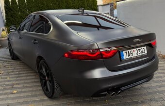 Jaguar XF 2.0d výborný stav - 8