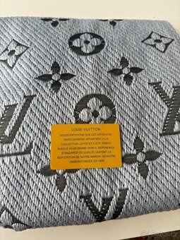 Louis Vuitton šála - 8