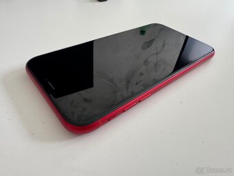 Apple iPhone XR Product Red 128GB - 8