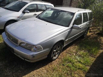 Volvo V70 I 2.5 TD 103kW rok 1998-2000 - 8