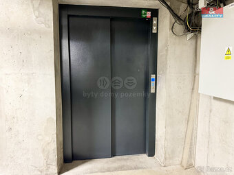 Prodej garážového stání, 20 m², Brno, ul. Vídeňská - 8
