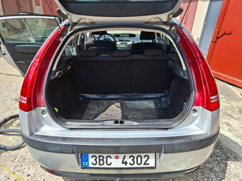 Citroen C4 1.4I 16V - 8