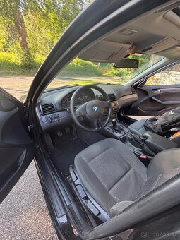 BMW 318i 2005 - 8