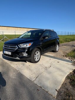FORD KUGA 2.0TDCI 110KW COOL & CONNECT 91 tis. Km, 2017 - 8