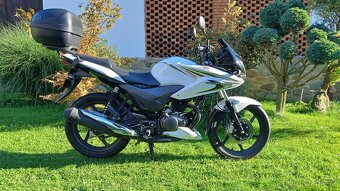 Honda CBF 125 najeto 9425 km  - 8
