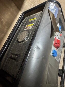 Motor Briggs Stratton - 8