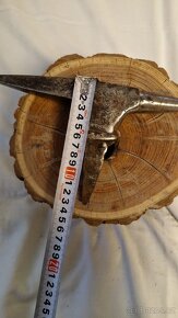 Stará kovadlinka, dřevo není součástí - 8