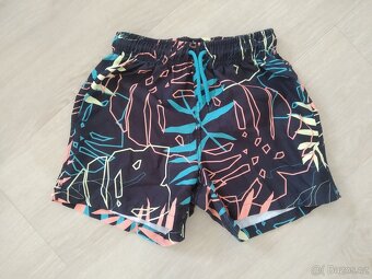 Chlapecké kraťasy vel. 128/134 - 8