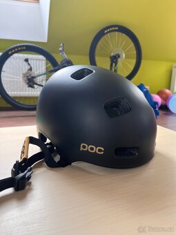 POC helma - 8
