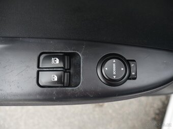 Hyundai I20 1.2i , 57 kW benzín, 2012 - 8